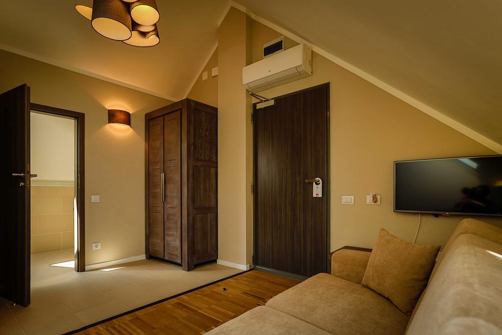 Delta Boutique & Carmen Silva Resort Crisan  Pokoj fotografie